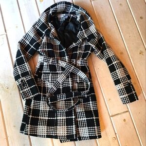 Womens pea coat window pane detail